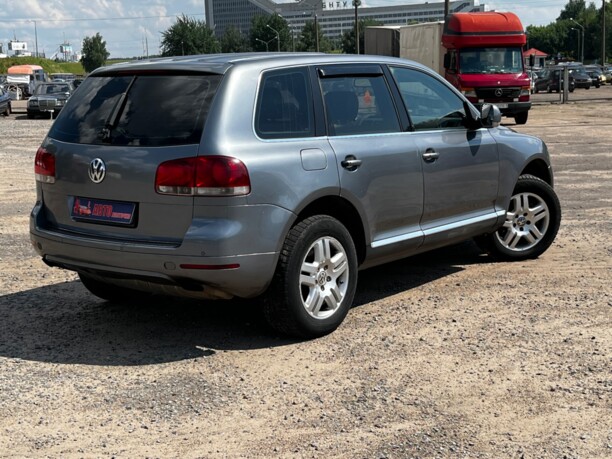 Volkswagen Touareg I, 2003 г.