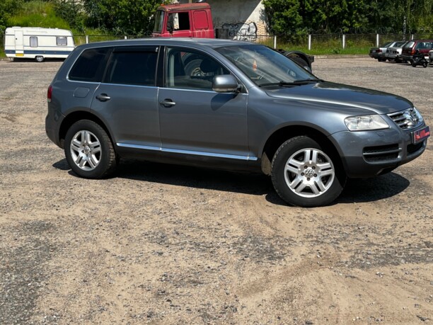 Volkswagen Touareg I, 2003 г.