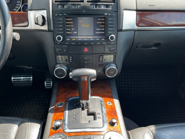 Volkswagen Touareg I, 2003 г.
