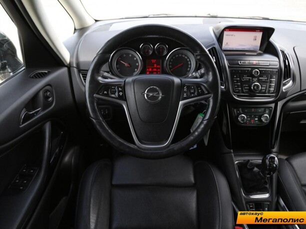 Opel Zafira C, 2015 г.