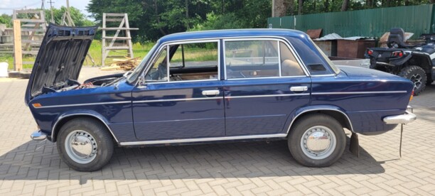 Lada (ВАЗ) 2103, 1977 г.