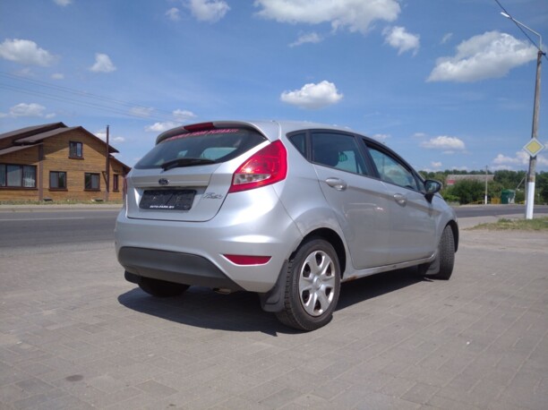 Ford Fiesta VI, 2010 г.