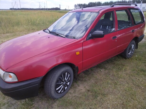 Nissan Sunny Y10, 1992 г.