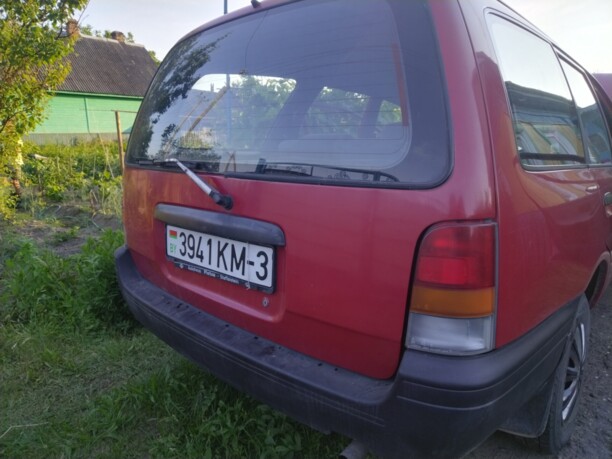 Nissan Sunny Y10, 1992 г.