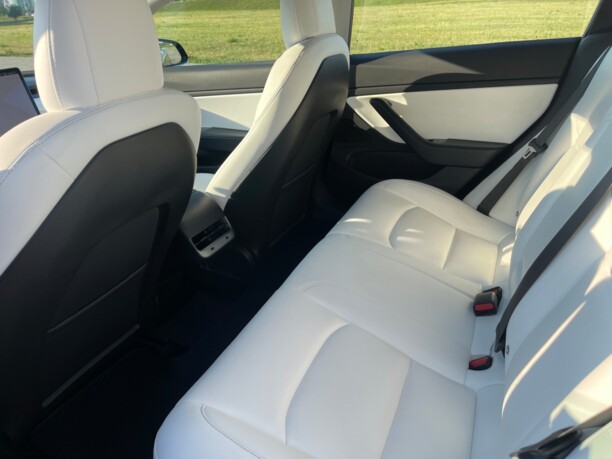 Tesla Model 3, 2018 г.