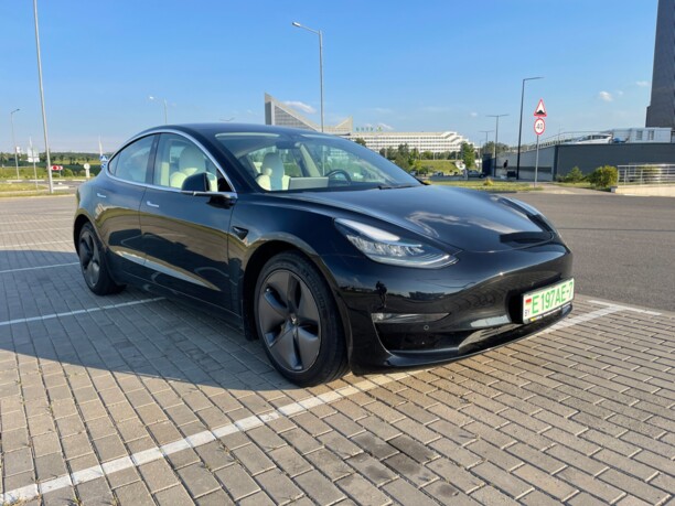 Tesla Model 3, 2018 г.