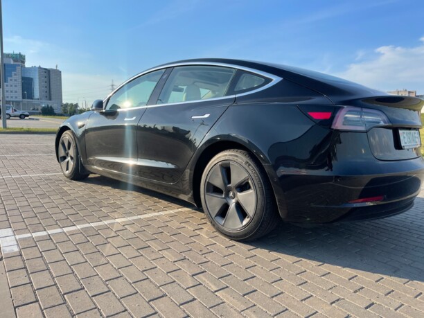 Tesla Model 3, 2018 г.