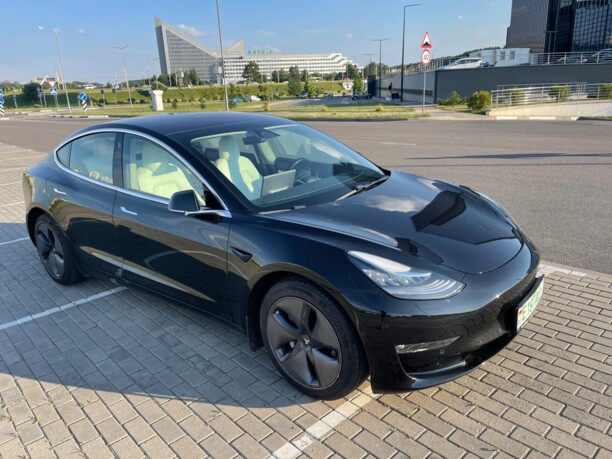 Tesla Model 3, 2018 г.