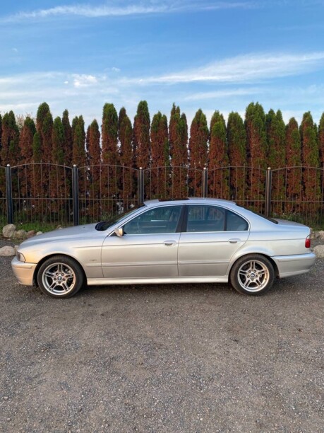 BMW 5 серия E39, 2001 г.