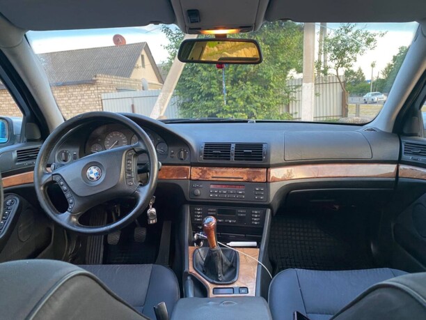 BMW 5 серия E39, 2001 г.