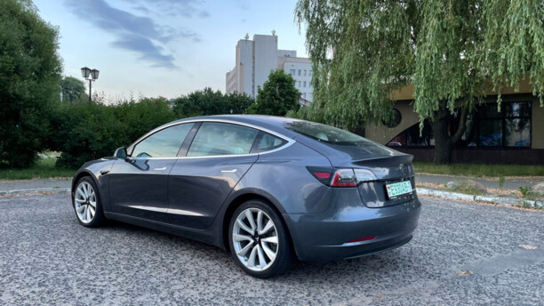 Tesla Model 3, 2018 г.