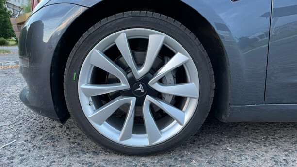 Tesla Model 3, 2018 г.