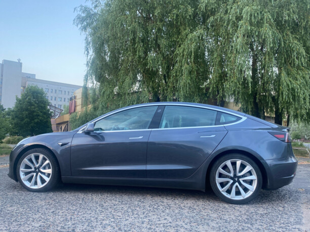 Tesla Model 3, 2018 г.