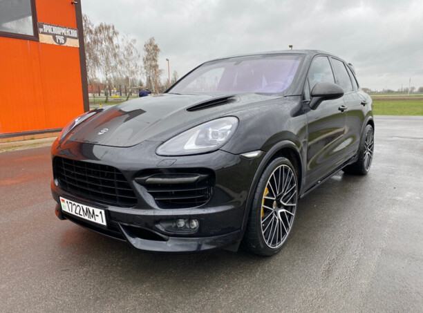 Porsche Cayenne 958, 2010 г.
