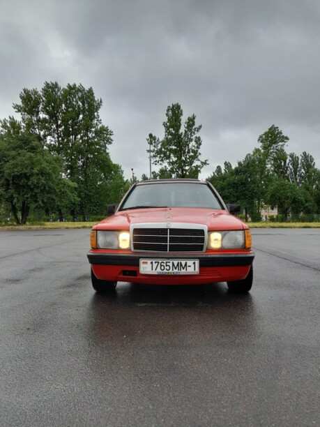 Mercedes-Benz 190 (W201), 1984 г.