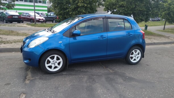 Toyota Yaris II (XP9), 2005 г.