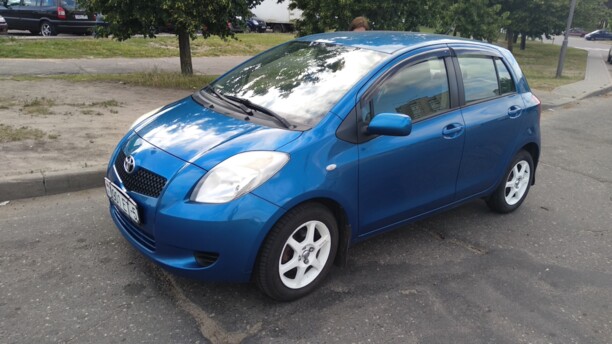 Toyota Yaris II (XP9), 2005 г.