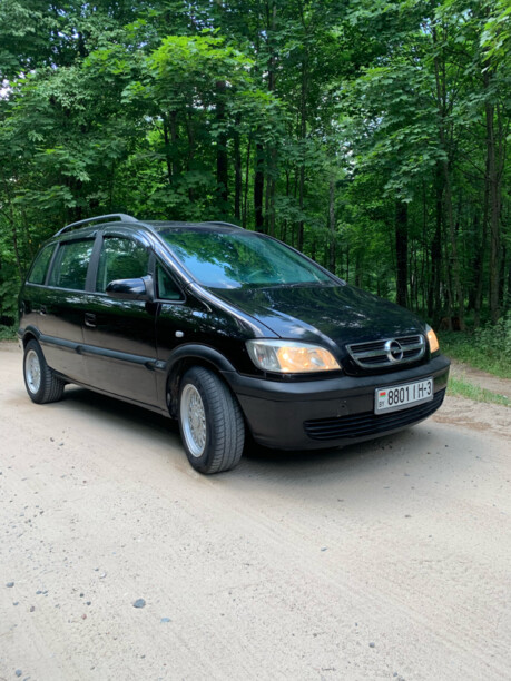 Opel Zafira A · Рестайлинг, 7 мест, 2004 г.