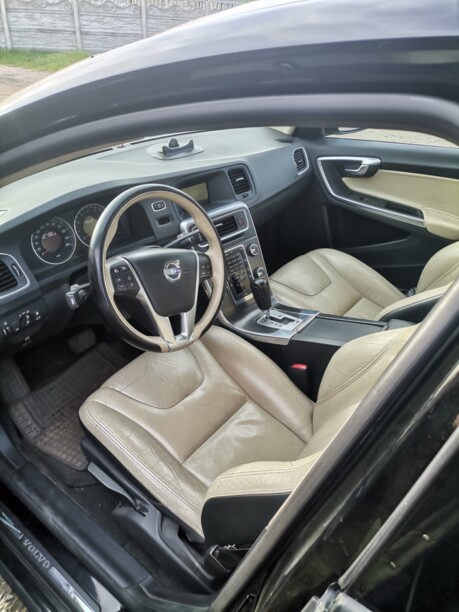 Volvo S60 II, 2011 г.