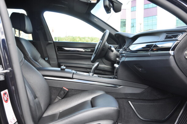 BMW 7 серия F01, F04 · Рестайлинг, 2013 г.