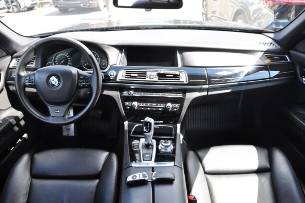 BMW 7 серия F01, F04 · Рестайлинг, 2013 г.