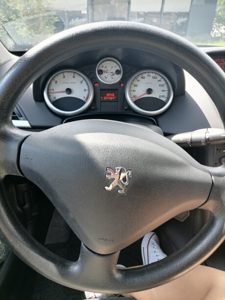 Peugeot 207 I · Рестайлинг, 2009 г.