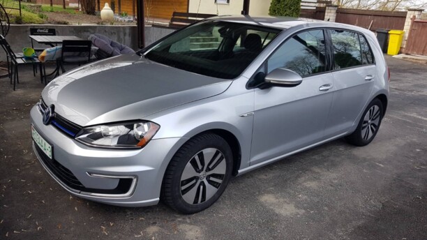 Volkswagen e-Golf VII, 2016 г.