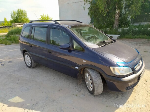 Opel Zafira A, 7 мест, 2002 г.