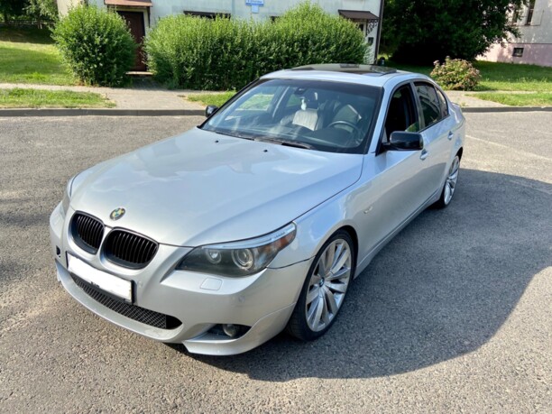 BMW 5 серия E60, E61, 2004 г.