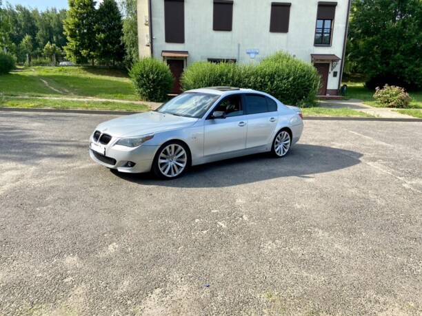 BMW 5 серия E60, E61, 2004 г.