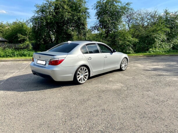 BMW 5 серия E60, E61, 2004 г.