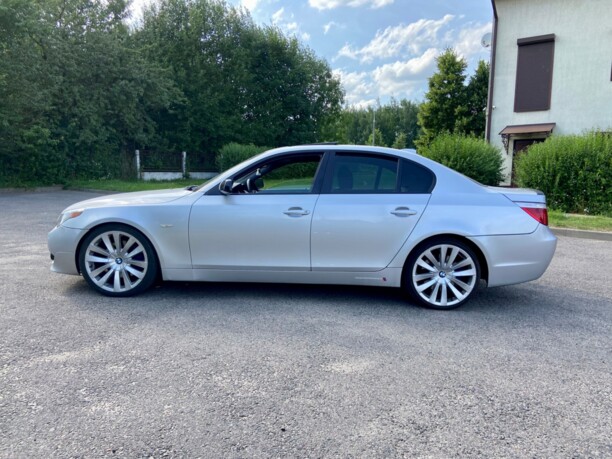 BMW 5 серия E60, E61, 2004 г.