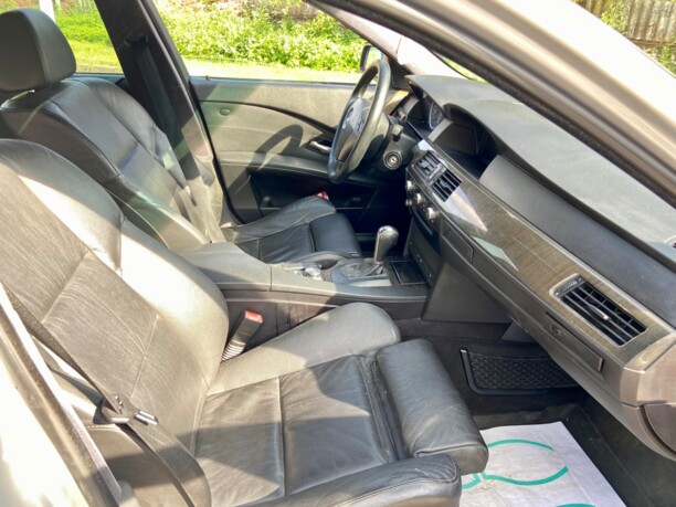 BMW 5 серия E60, E61, 2004 г.