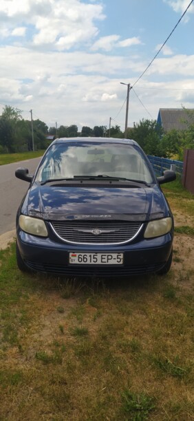Chrysler Voyager IV, 7 мест, 2001 г.