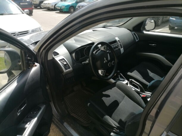 Mitsubishi Outlander XL, 2008 г.