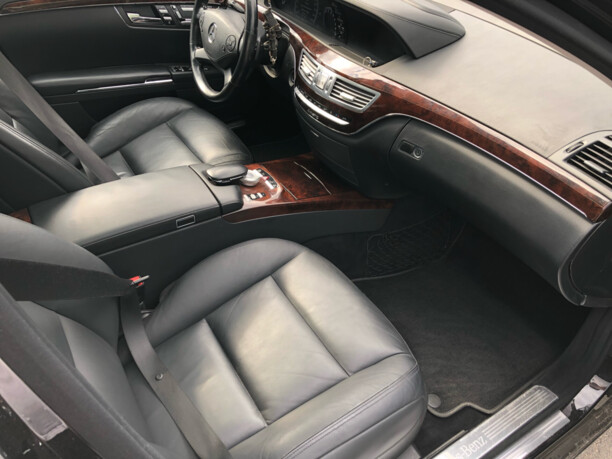 Mercedes-Benz S-Класс W221· Рестайлинг, 2010 г.