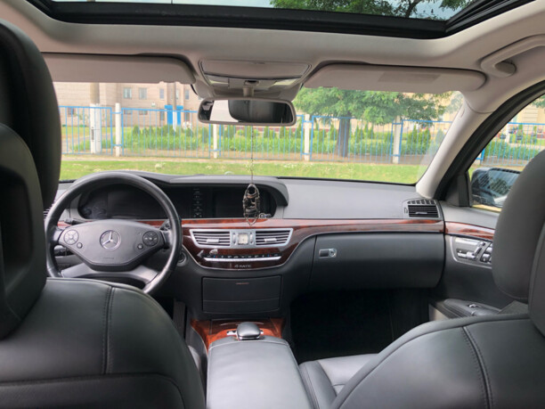 Mercedes-Benz S-Класс W221· Рестайлинг, 2010 г.