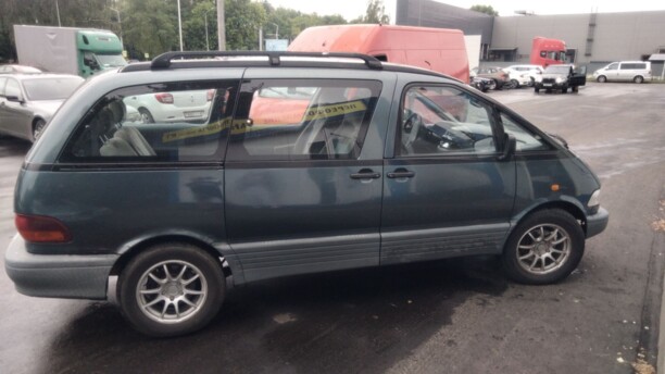 Toyota Previa I (XR10, XR20), 7 мест, 1992 г.
