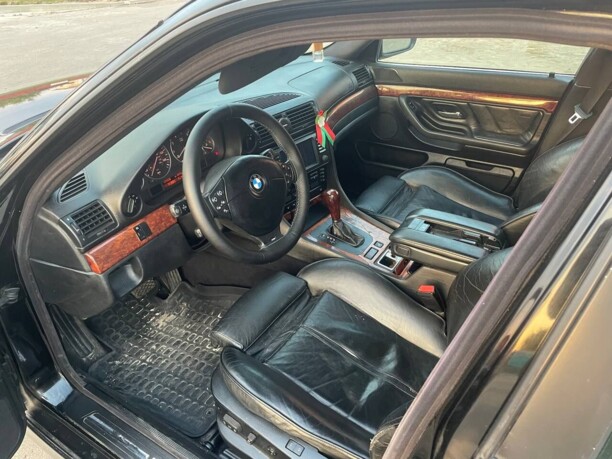 BMW 7 серия E38, 2000 г.