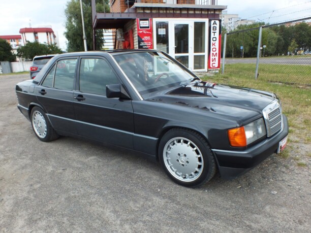 Mercedes-Benz 190 (W201) I, 1990 г.