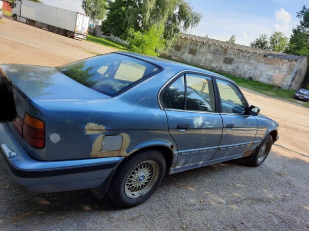 BMW 5 серия E34, 1990 г.