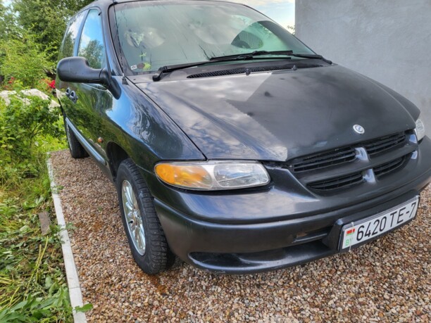 Chrysler Voyager III, 7 мест, 1999 г.