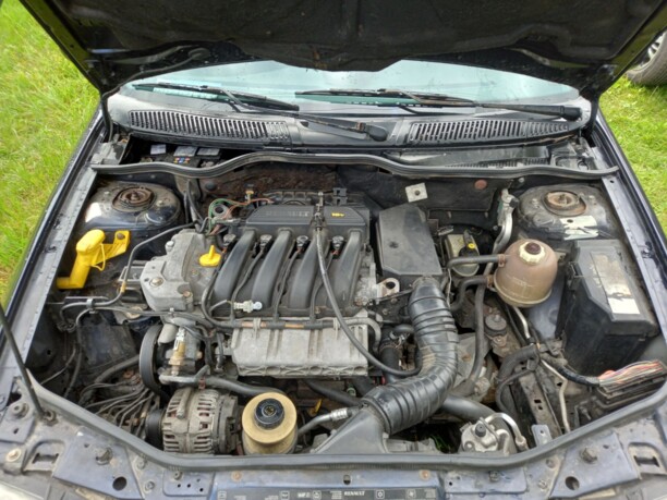 Renault Megane I · Рестайлинг, 2000 г.