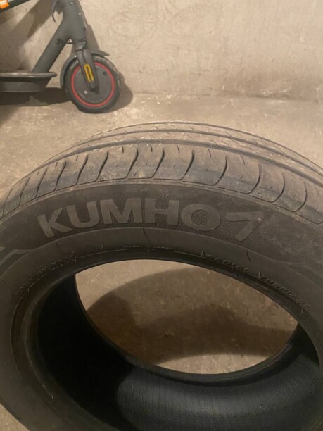 Легковые шины Kumho ecowing es01 185/65 R15 4 шт.