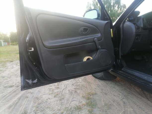 Mitsubishi Mirage V, 1999 г.