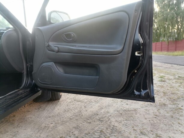 Mitsubishi Mirage V, 1999 г.