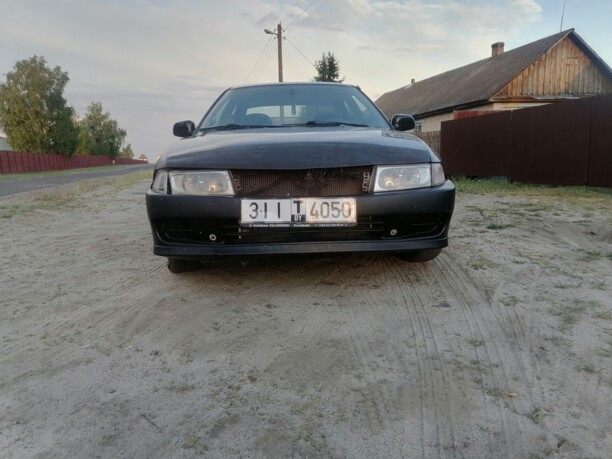 Mitsubishi Mirage V, 1999 г.