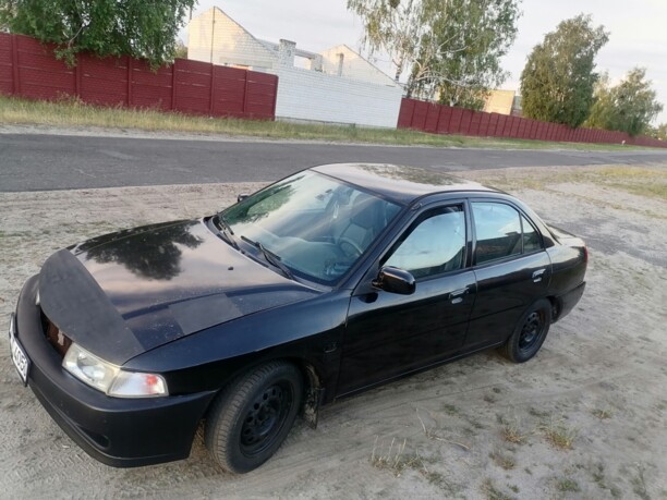 Mitsubishi Mirage V, 1999 г.