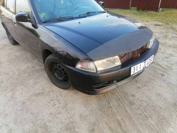 Mitsubishi Mirage V, 1999 г.