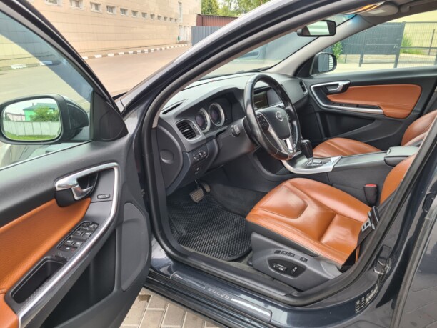 Volvo S60 II, 2011 г.
